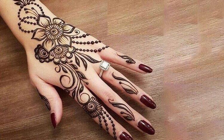 Beautiful:8myraccxre8= Very Simple Mehndi Design