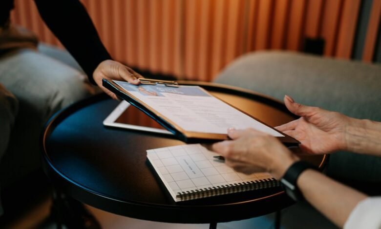 corporate benchmarking review analysis