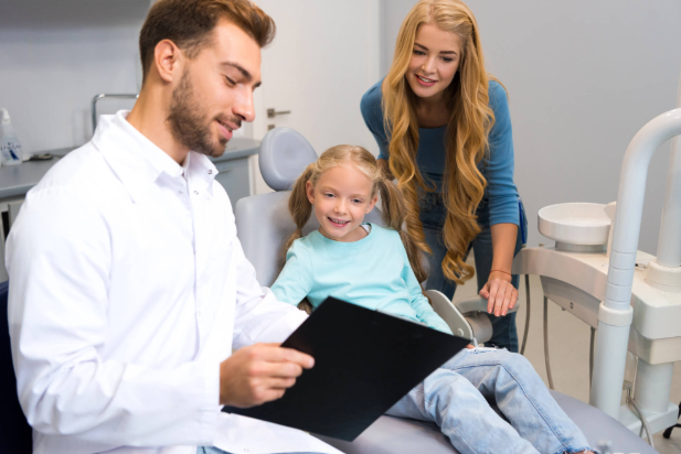How To Choose The Right Family Dentist For Your Household